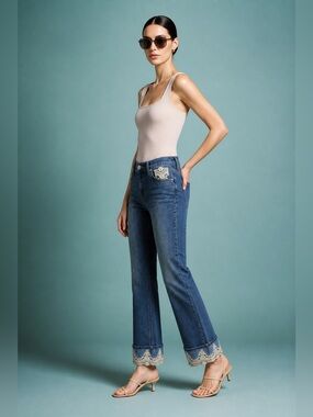 Vintage 90"s Y2K Fluid Preppy Women Gold Embroidery Slit Cuffs Jeans Size 7